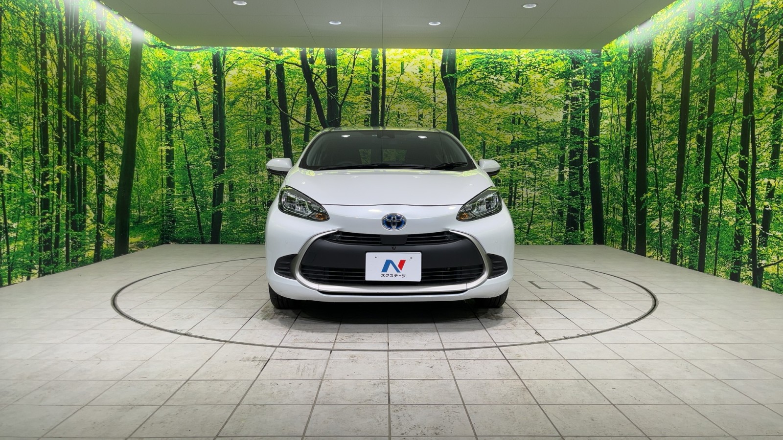 アクア 車両販売中（詳細はコメントで） 新型「トヨタ・アクア」のラインオフ式典開催 豊田章男社長「新型は